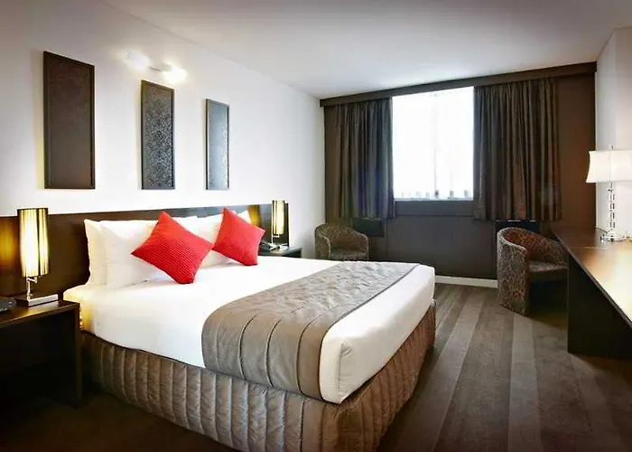 Mercure Haymarket 4*