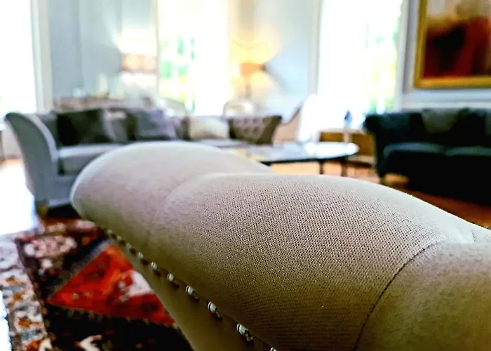 Drylaw House, Grade A Listed Mansion Near Centre Holiday home