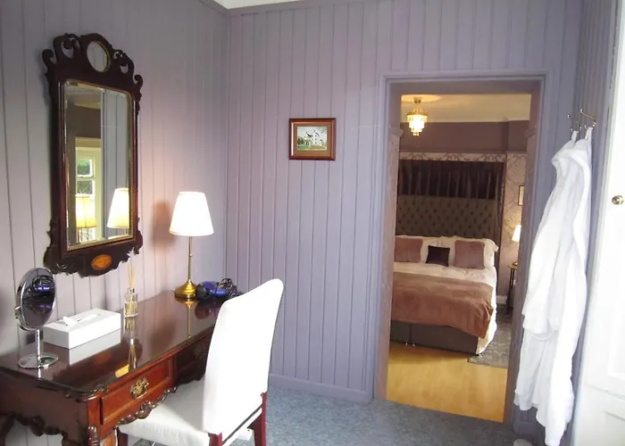 Georgian Konukevi Edinburgh