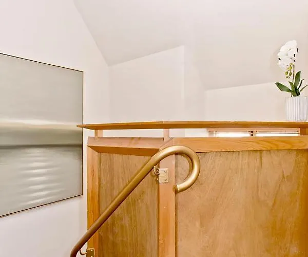 Appartement Newly Reno'd 2 Bed With Free Parking