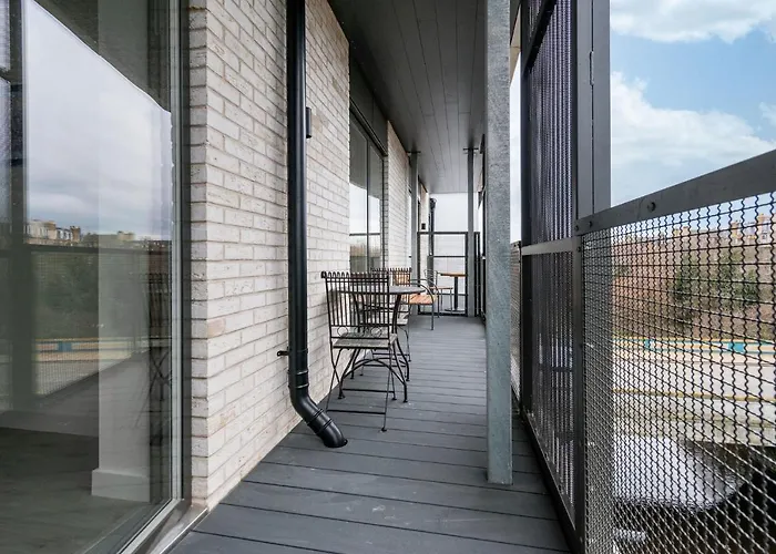 Amazing - Great Junction St - Free Parking * Edinburgh