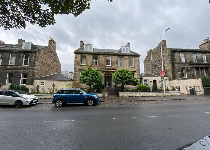 Park View House Hotel 3*