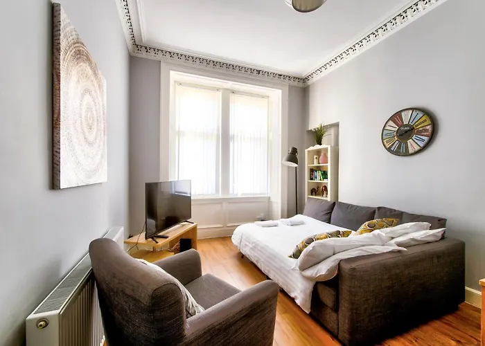 Modern Sleeps 6 * إدنبرة