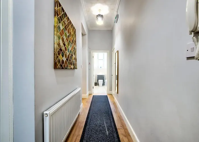 Modern Sleeps 6 * Edinburgh