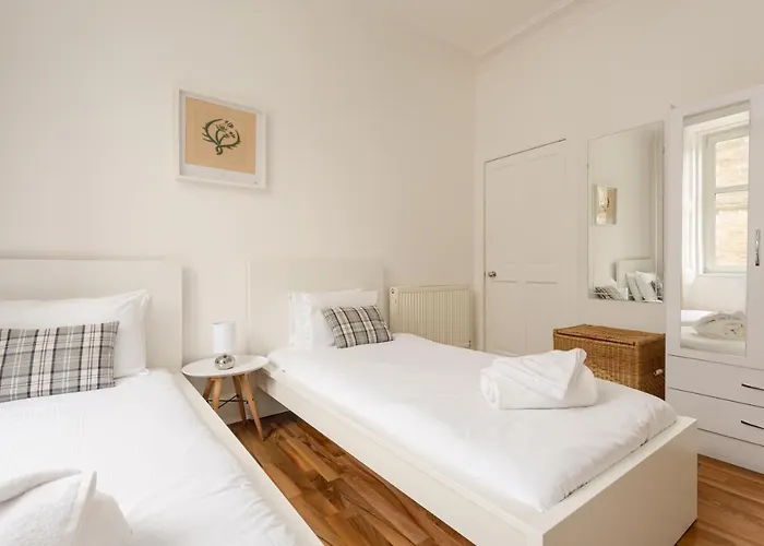 The London Road - 2br/1ba דירה