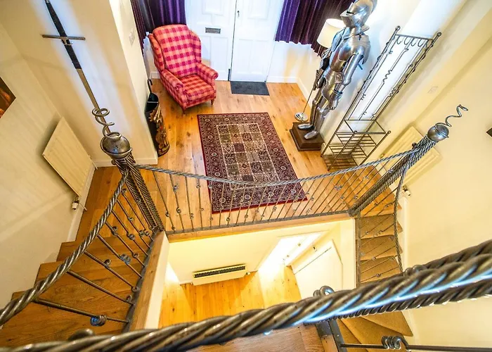 Appartement Famous House, 1 Minute From Castle