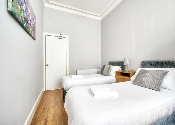 Modern Sleeps 6 Lejlighed