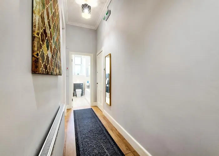Modern Sleeps 6 Lejlighed Edinburgh