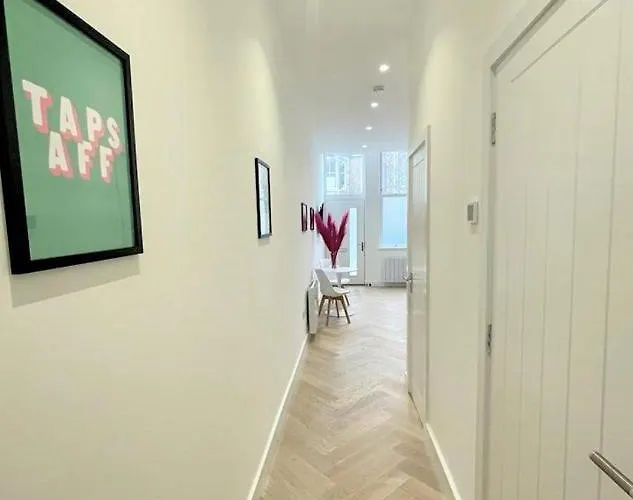 Luxury Reno'd 1 Bed Nr Bruntsfield & The Meadows דירה אדינבורו