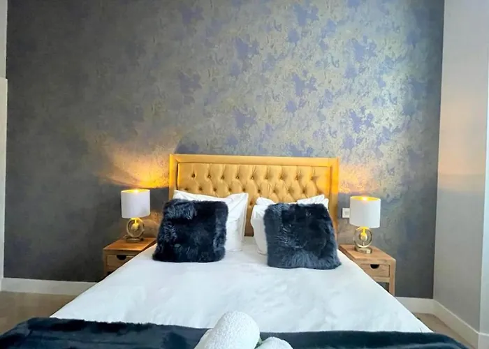 Trendy And Newly Reno'd 1 Bed Nr The Meadows * Edinburgh