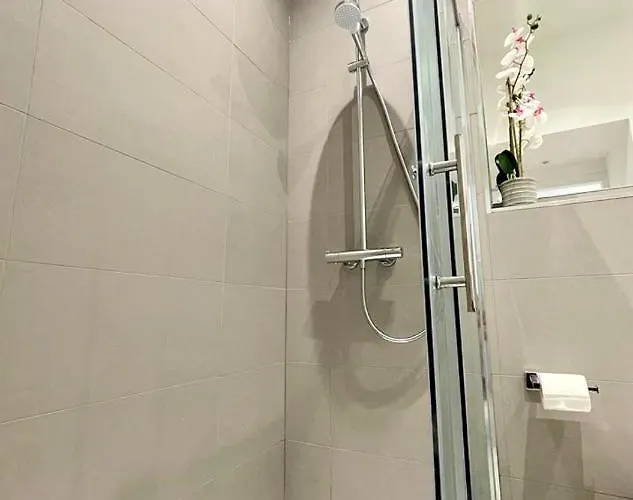 Chic, Newly Reno'd 1 Bed Open Plan, Nr The Meadows Apartamento *