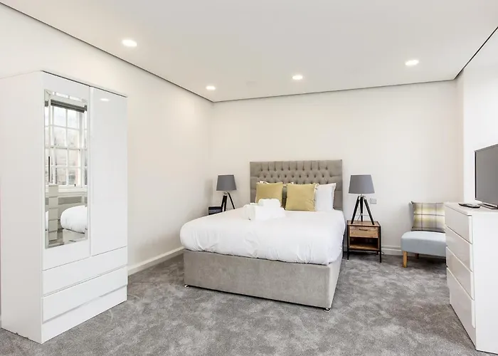 Refurbished Studio Next To The Royal Mile 爱丁堡