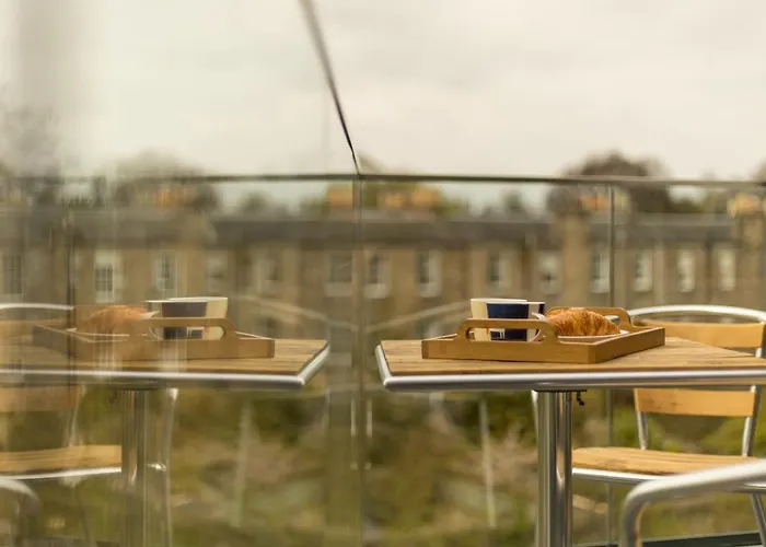 Designer Urban Apartment With City Terrace