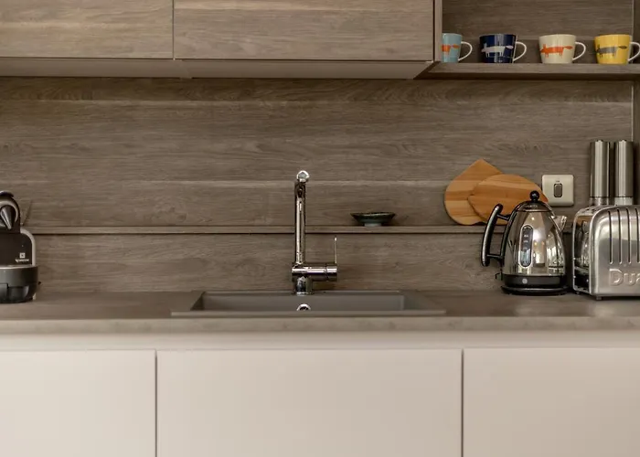 Apartment Designer Urban Apartment With City Terrace Edinburgh