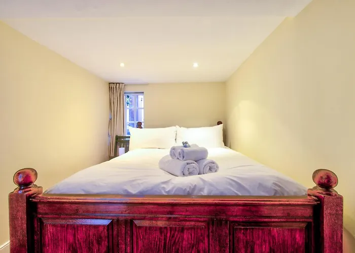 Appartement Famous House, 1 Minute From Castle *