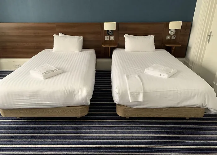 Piries Hotell