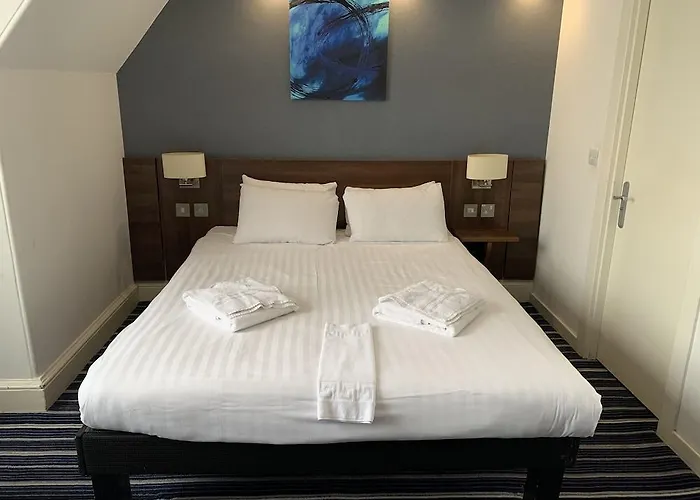 Piries Otel Edinburgh