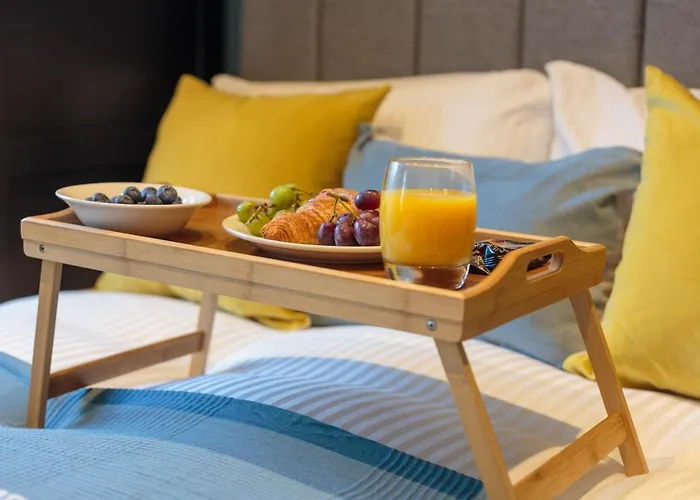 Διαμέρισμα Lovely Beneath Castle