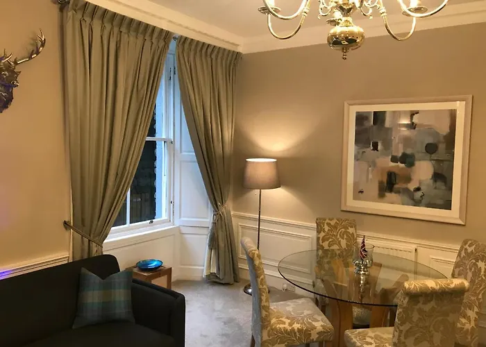 Apartment Escape To @ Abercromby Place