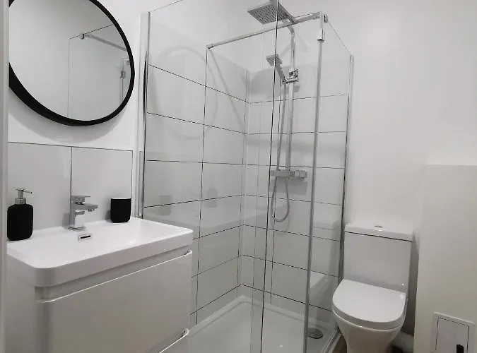 Lolo 2, Free Parking * Edimburgo