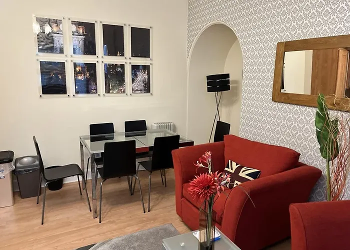 Royal Mile Mansions 2 Bedroom - Centre 公寓