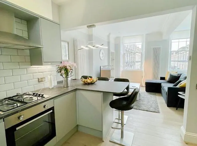 Apartament Modern & Spacious 1 Bed Apt, West End Edynburg