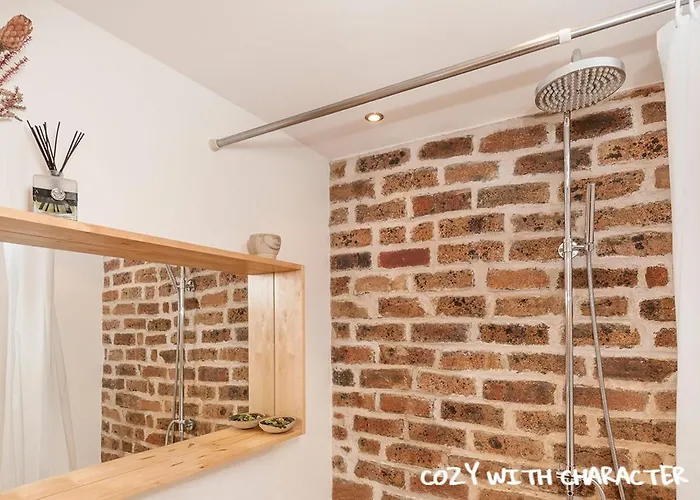 Cozy With Character Vibrant Style Flat At Leith Links Park * Edinburgh
