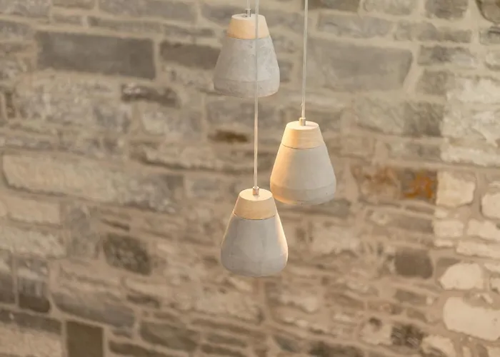 2bd Loft Style - - Free Parking - Pass The Keys Edinburgh