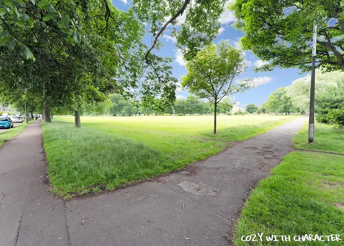 Cozy With Character Cochrane At Leith Links Park
