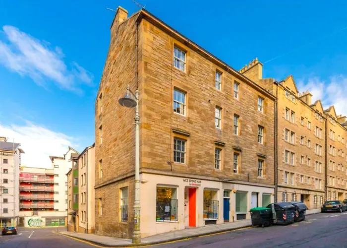 Old Town Centre 5 Mins To Castle