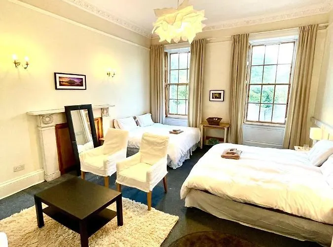 Newington House בית נופש