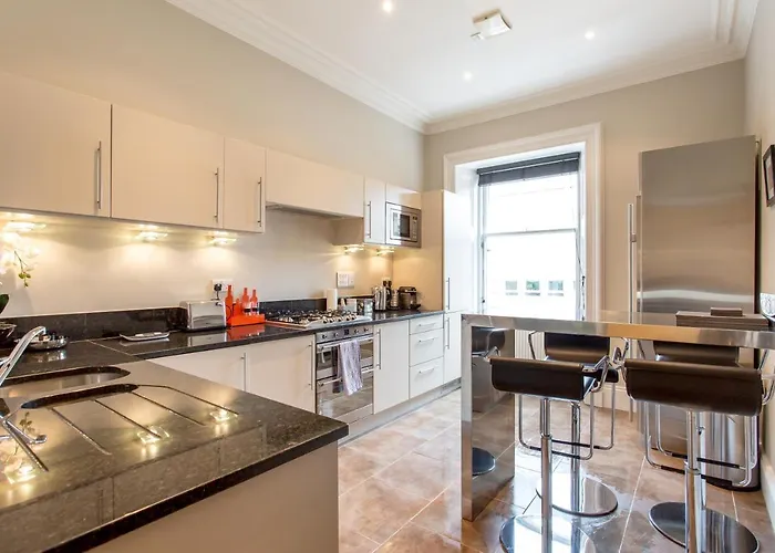 דירה Exclusive 2 Bed, Free Private Parking, In West End *