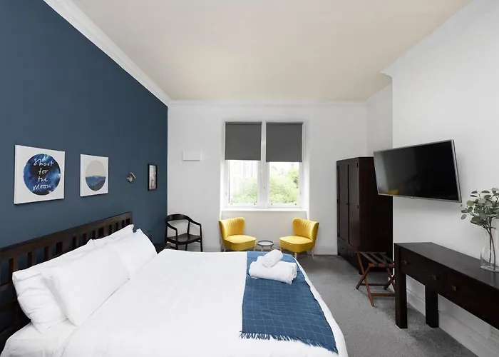 Отель Joivy Haymarket 3*