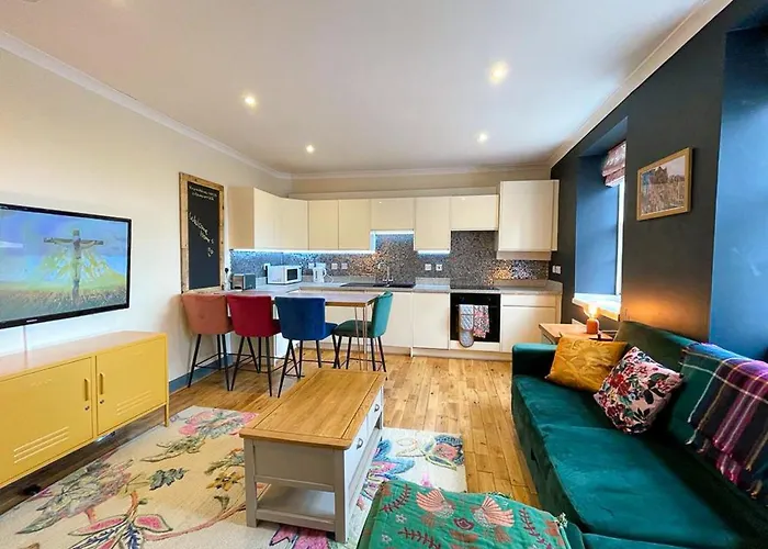 Lively & Energetic 2br On The Royal Mile Edimburgo