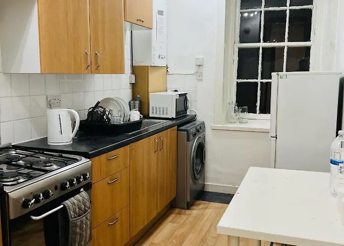 Historic Royal Mile Flat , 5min From Waverly Railway Station *