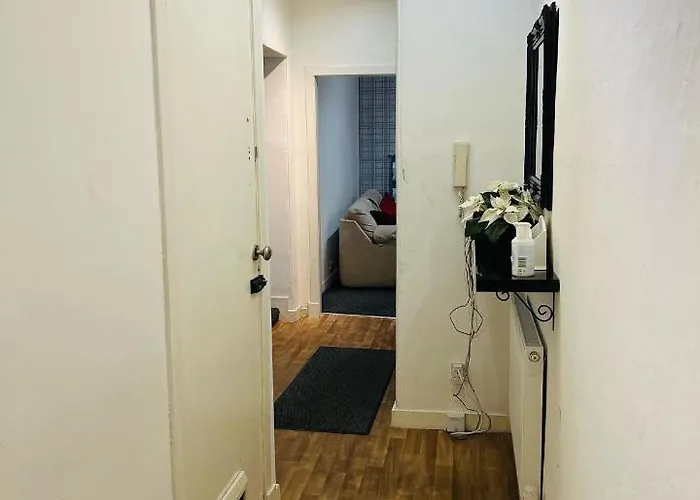 Historic Royal Mile Flat , 5min From Waverly Railway Station 아파트 에든버러