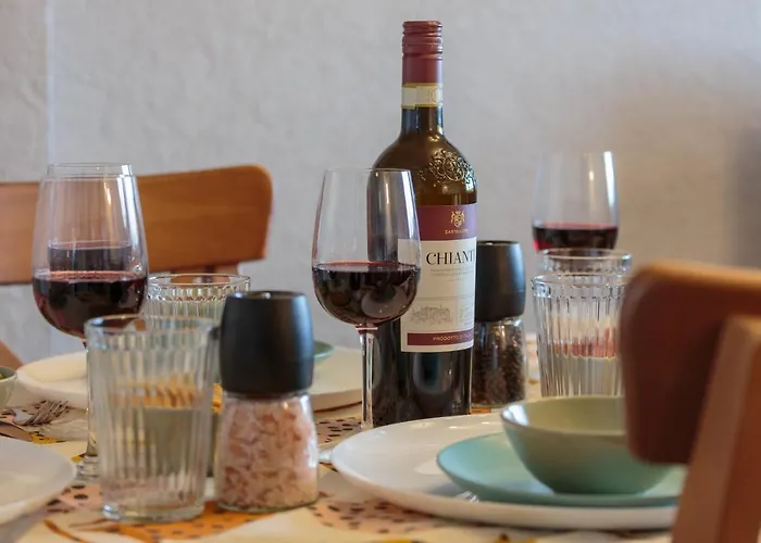 Spacious 3db -15 Minutes From Centre Apartment *