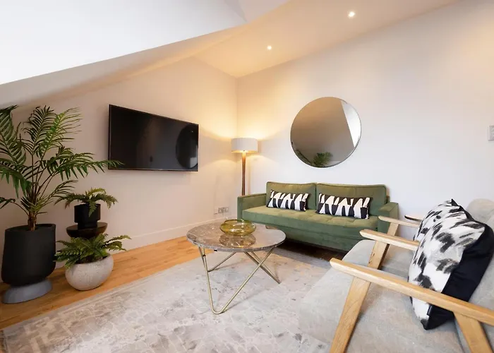 Joivy Luxury Flat Near Castle アパート エディンバラ