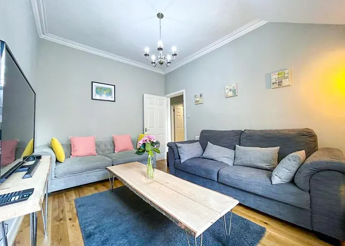 Lejlighed Charming 3 Bed In Old Town