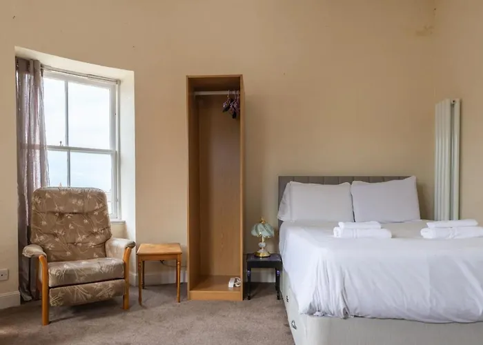 Cosy 2 Bedroom In Old Town Edinburgh