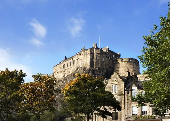 Apex Grassmarket Отель