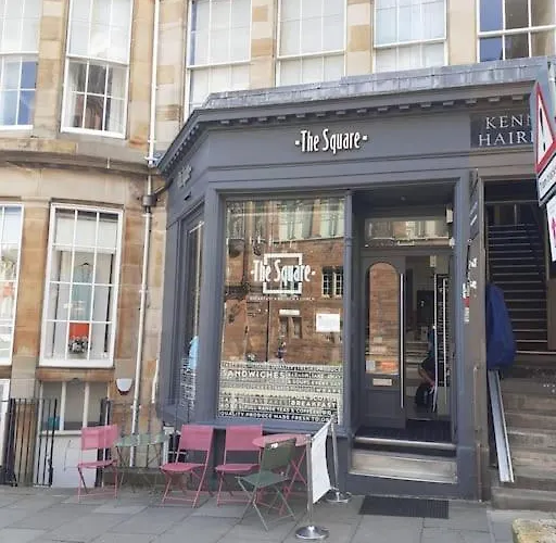 St Quarter 2 Bed شقة *