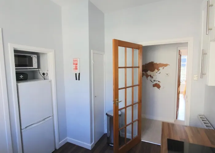 Mid-mile דירה אדינבורו