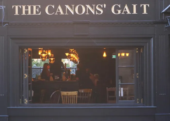 Mid-mile דירה אדינבורו