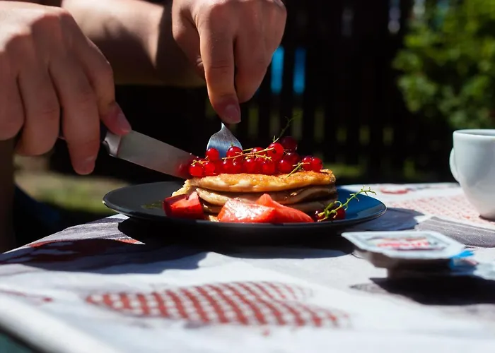 Lele's Flat - 15 Minutes To Airport & Centre Homestay Edinburgh