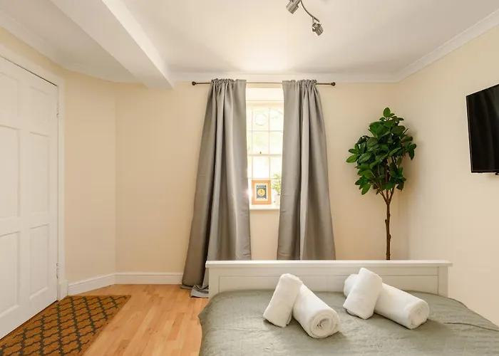 아파트 Dean Village Hideaway By Calton Living