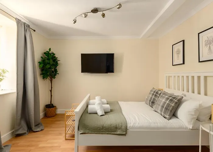 Dean Village Hideaway By Calton Living * 에든버러
