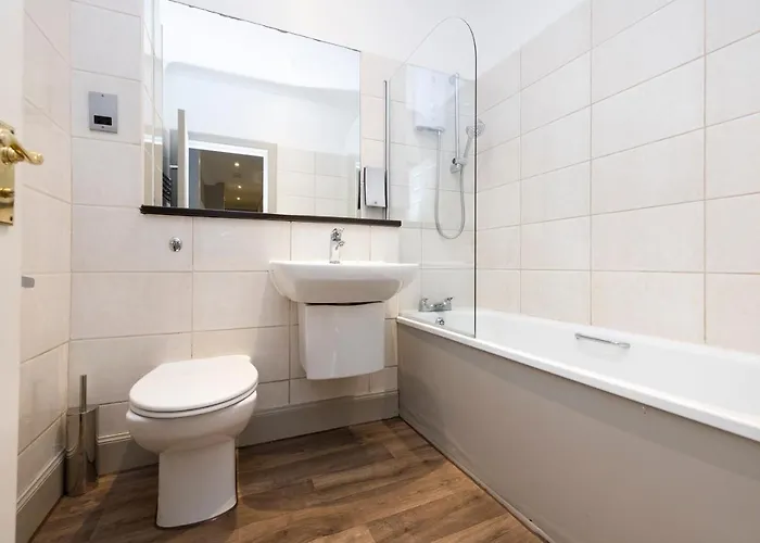 Altido West Nicolson Street إدنبرة