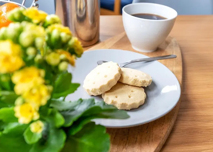 Cozy With Character Lovely شقة *