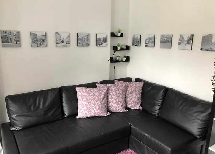 One Bedroom Flat On Ground Floor